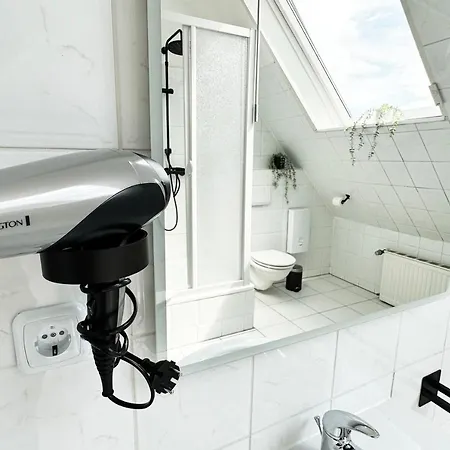 Maisonette In Mit 2 Balkone Appartement *