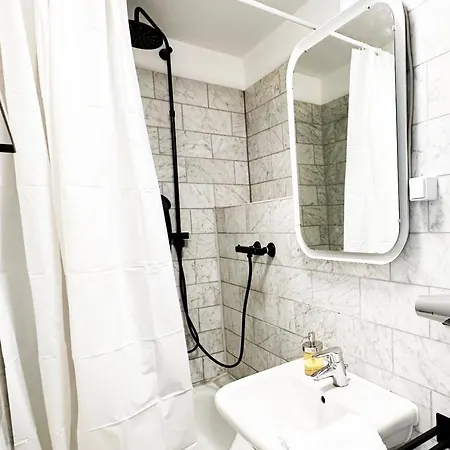 Maisonette In Mit 2 Balkone Appartement Krefeld