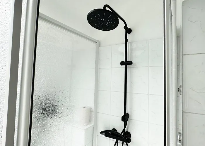 Maisonette In Mit 2 Balkone