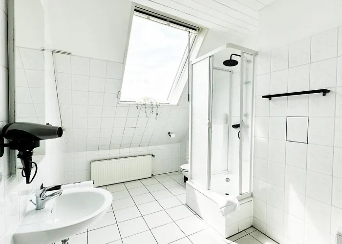 Maisonette In Mit 2 Balkone