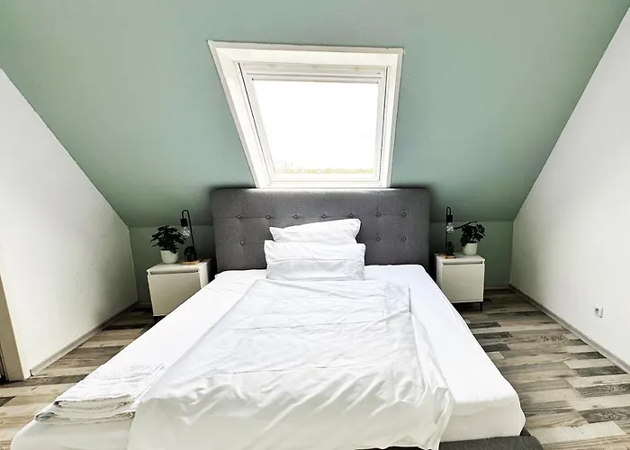 Maisonette In Mit 2 Balkone كريفيلد