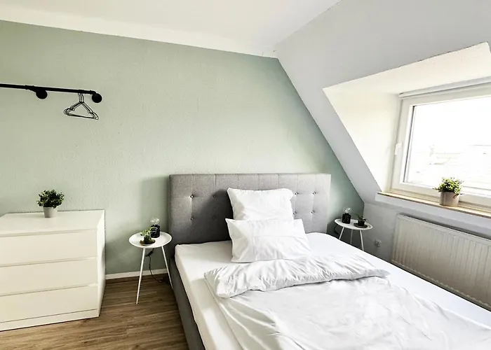 Maisonette In Mit 2 Balkone كريفيلد